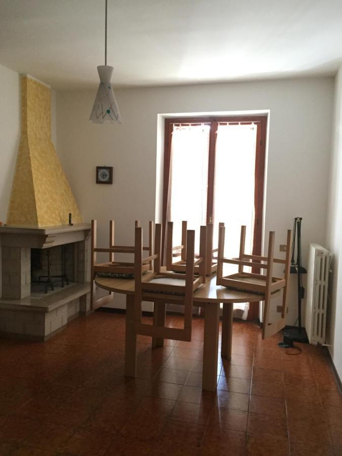 Appartamento Giacomo Leopardi Piobbico Екстериор снимка